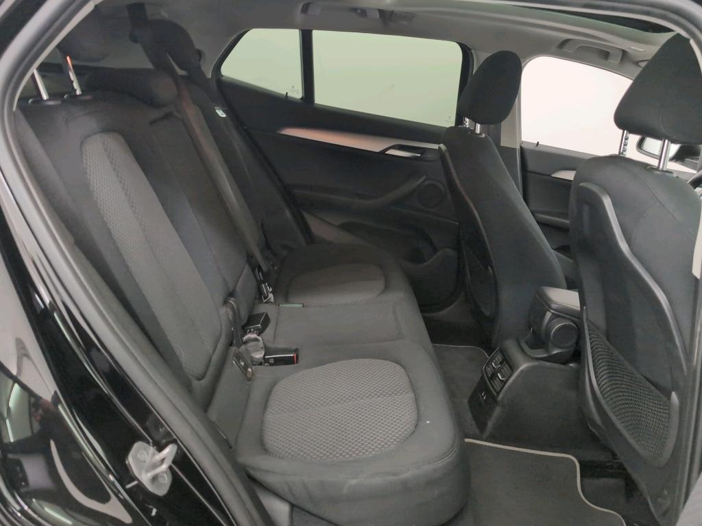 BMW X2 1.5 XDRIVE25E PHEV 162KW) photo