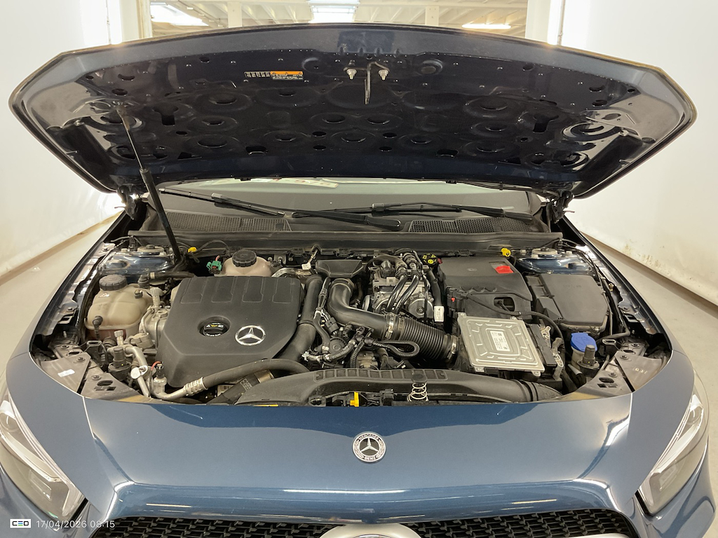 MERCEDES-BENZ A-CLASS LIMOUSINE 1.3 A 250 E BUSINESS SOLUTION DCT photo