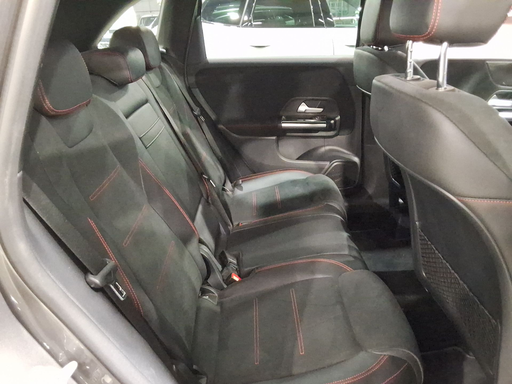 MERCEDES-BENZ B-CLASS 1.3 B 250 E BUSINESS SOLUTION photo