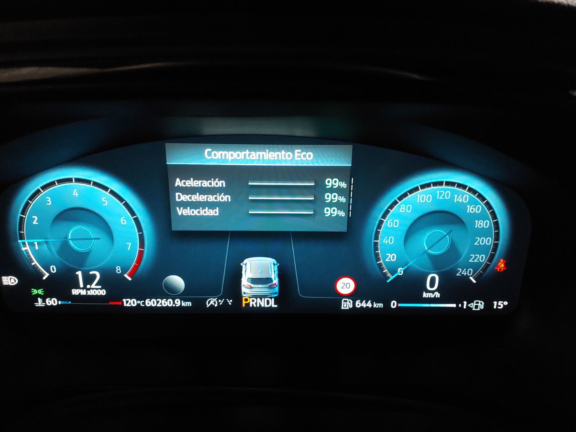 FORD Focus Berlina 1.0 Ecoboost 114KW 155CV S6.2 AutomÃ¡tico ST-LINE X(Winterpack) photo