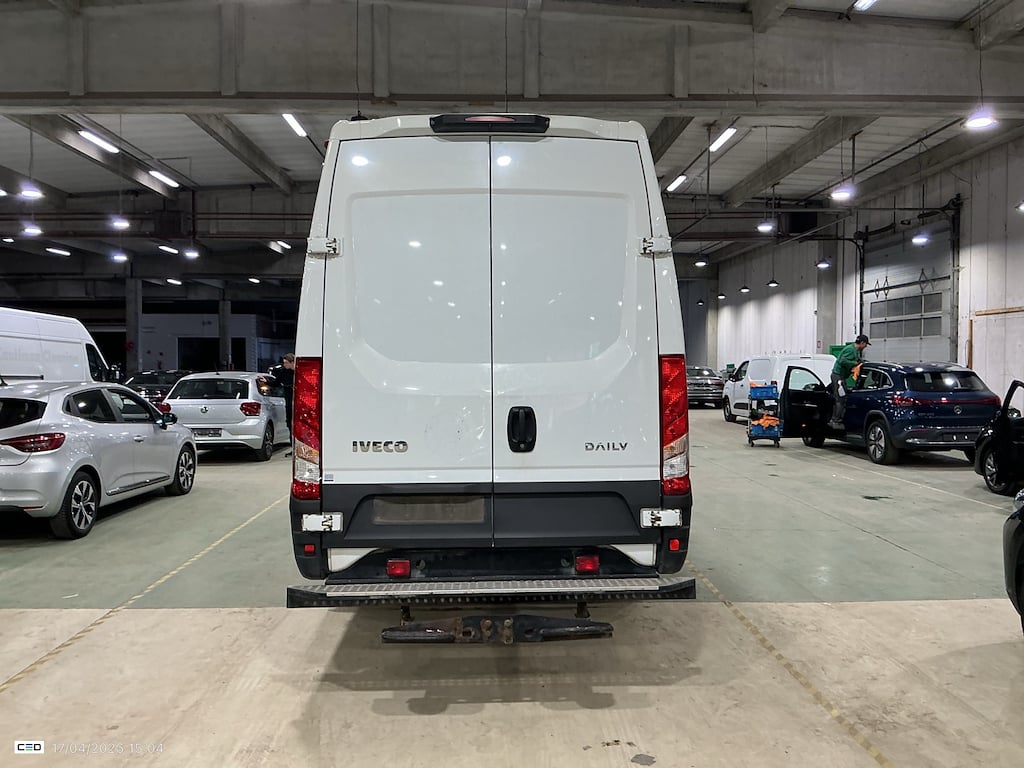 IVECO DAILY 70C18V 3.0 TURBO VGT 180 HP photo