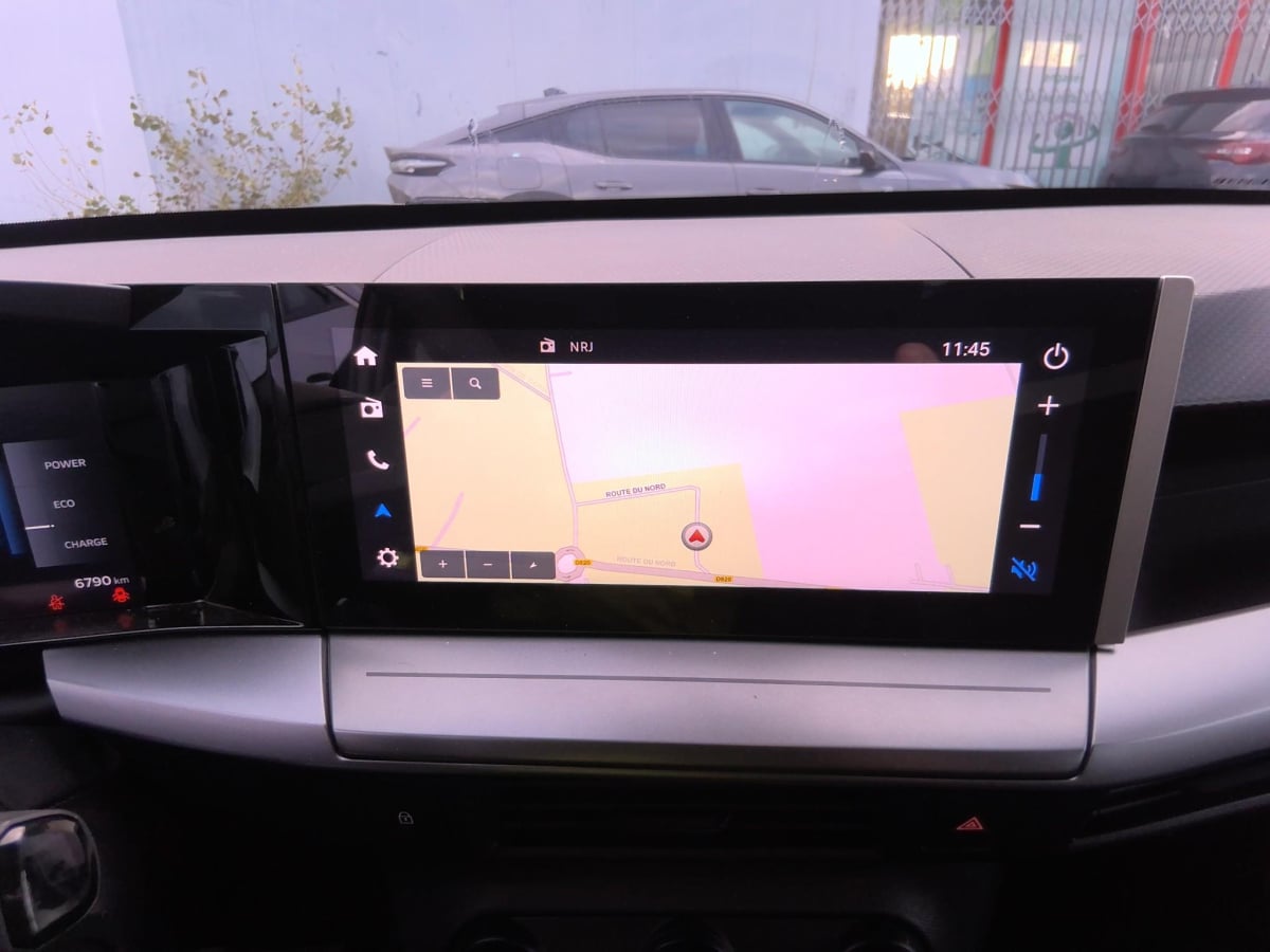 Opel Frontera Edition Electric (44 kWh) photo