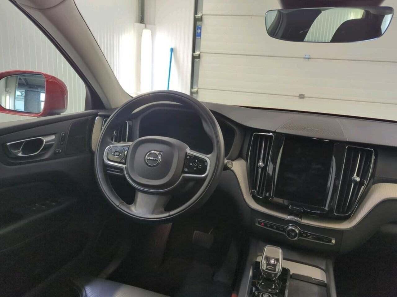 VOLVO XC60 2.0 T6 AWD Inscr.Exc photo