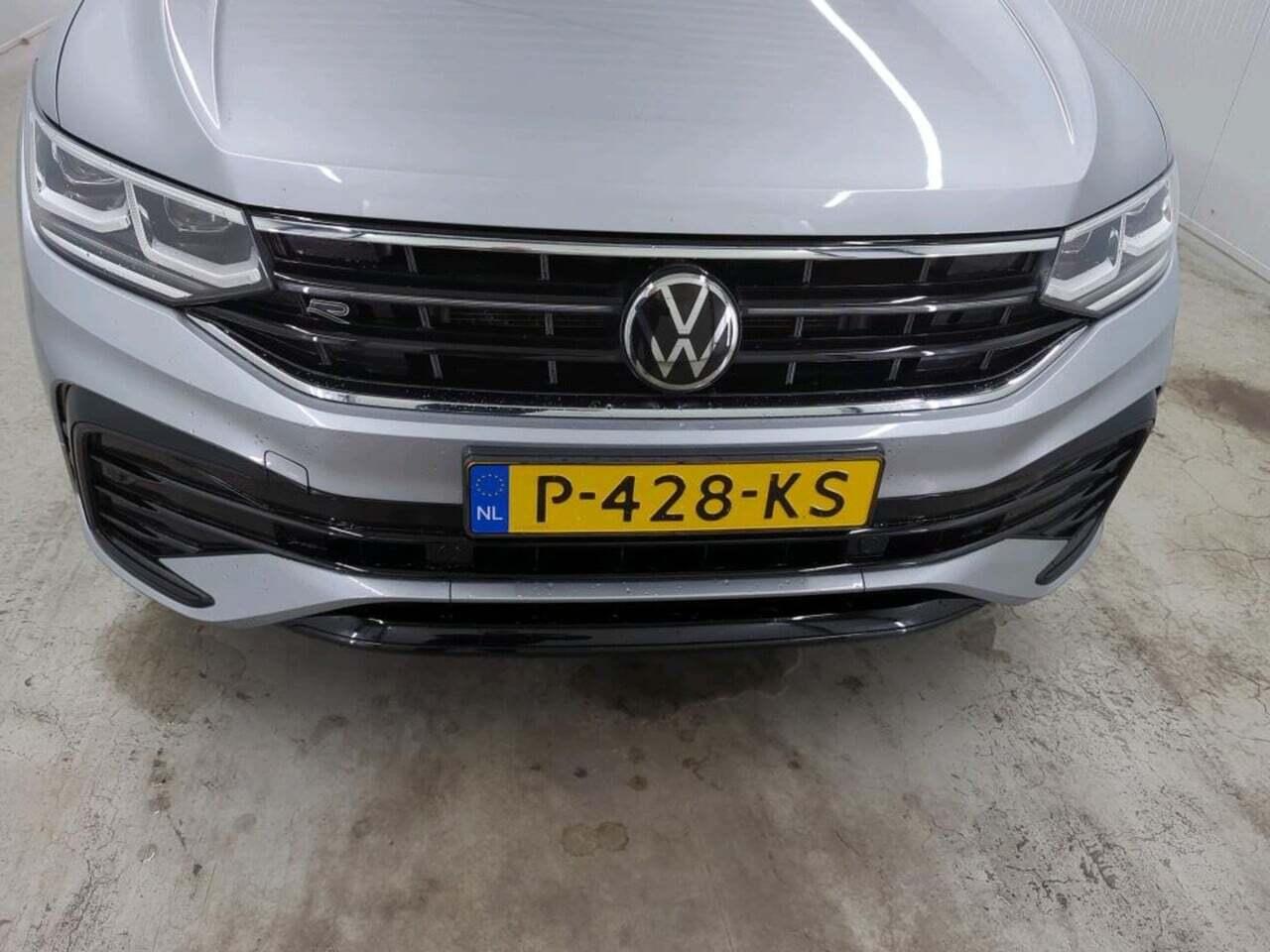 VOLKSWAGEN Tiguan Allspace 1.5 TSI R-Line B+ 7p photo