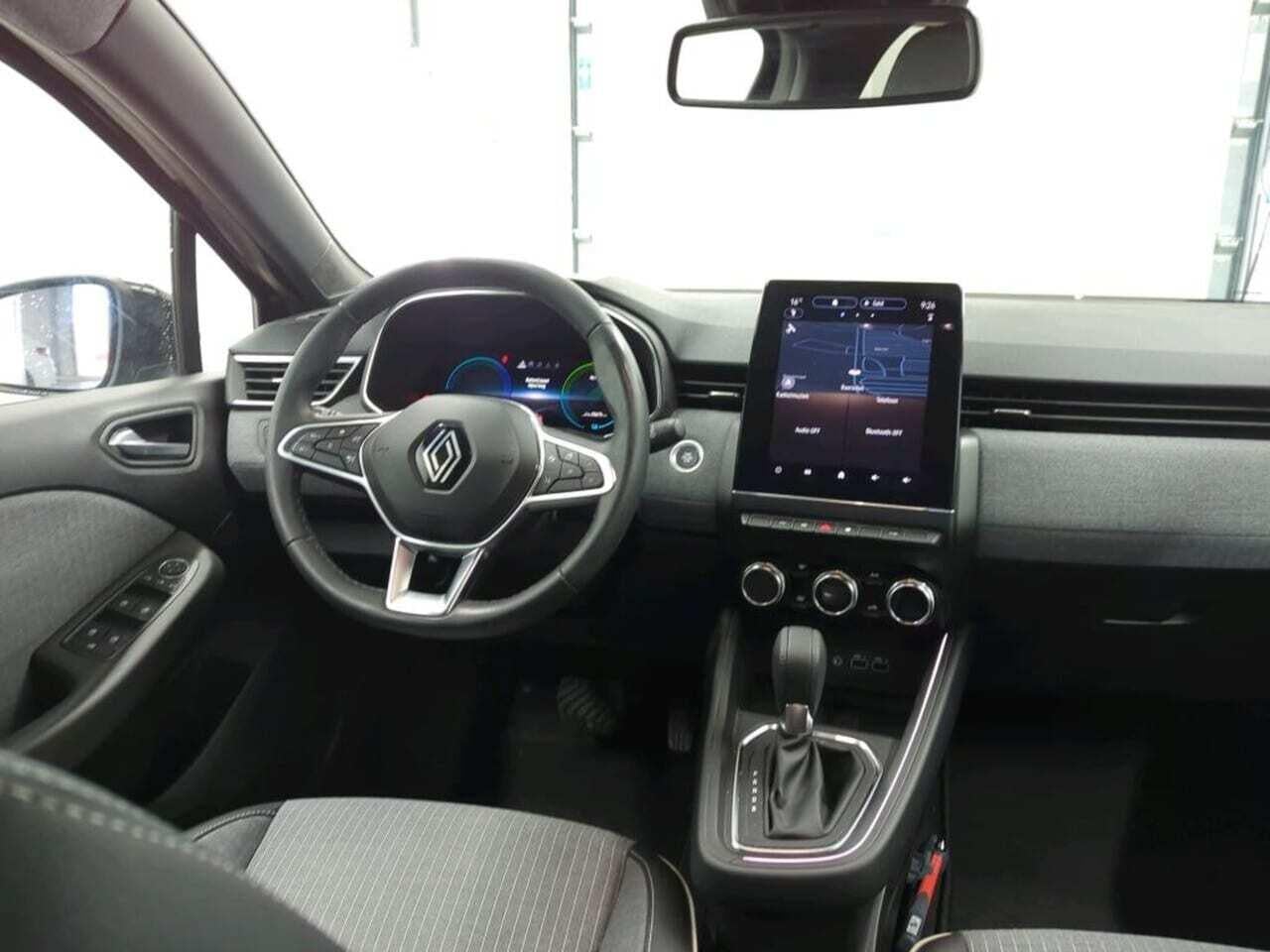 RENAULT CLIO 1.6 ETFH 145 techno photo