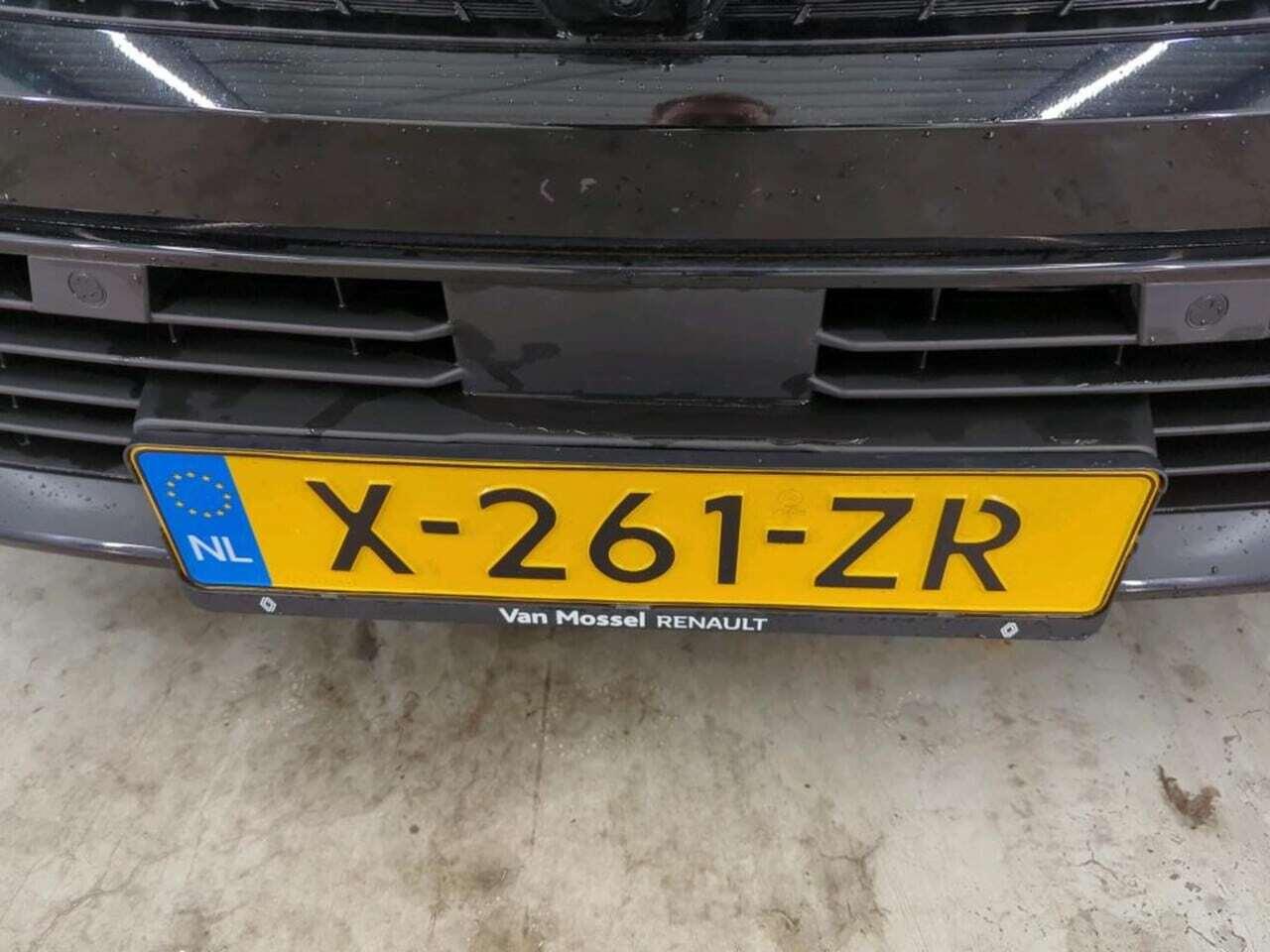 RENAULT CLIO 1.6 ETFH 145 techno photo