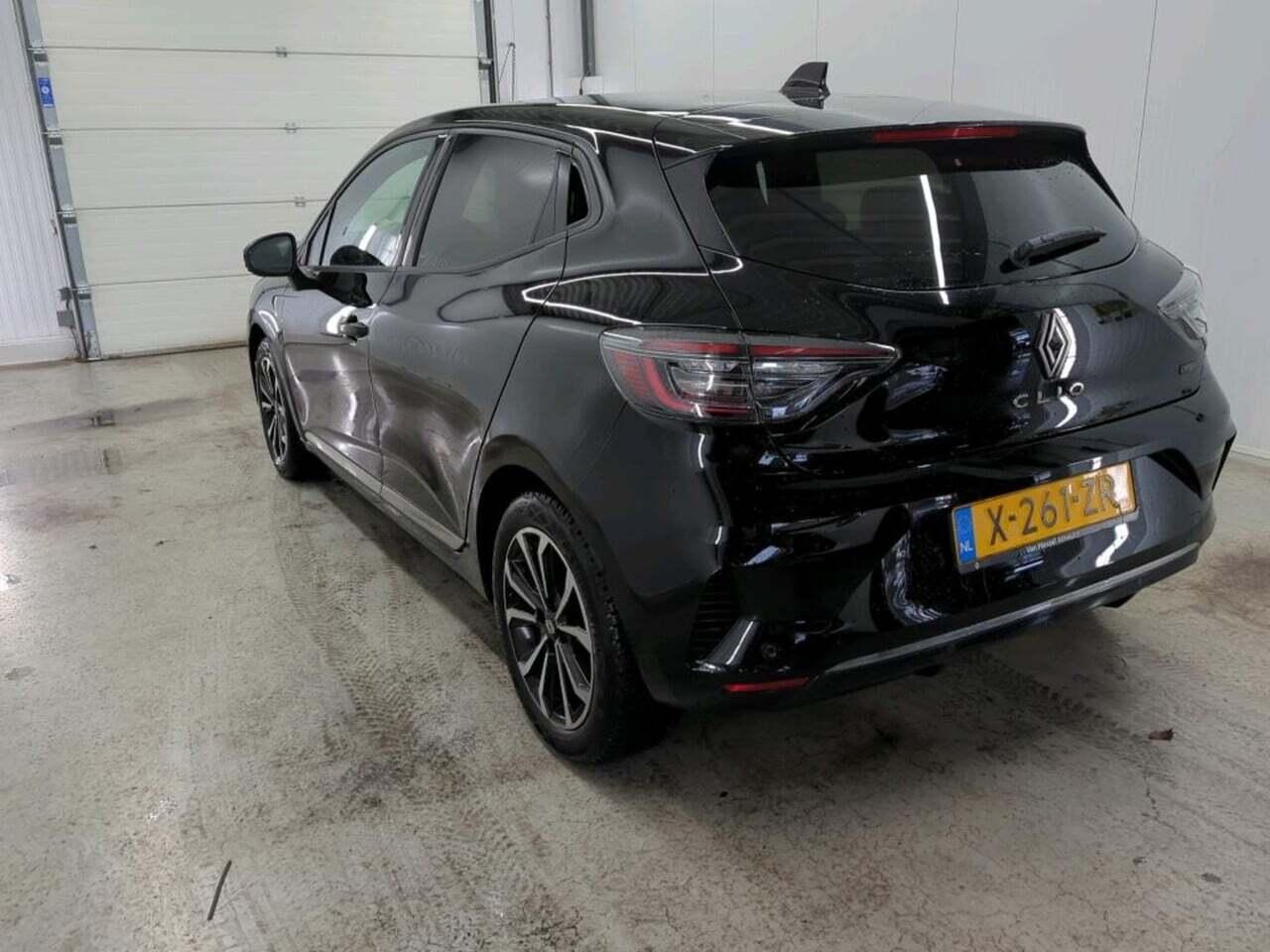 RENAULT CLIO 1.6 ETFH 145 techno photo