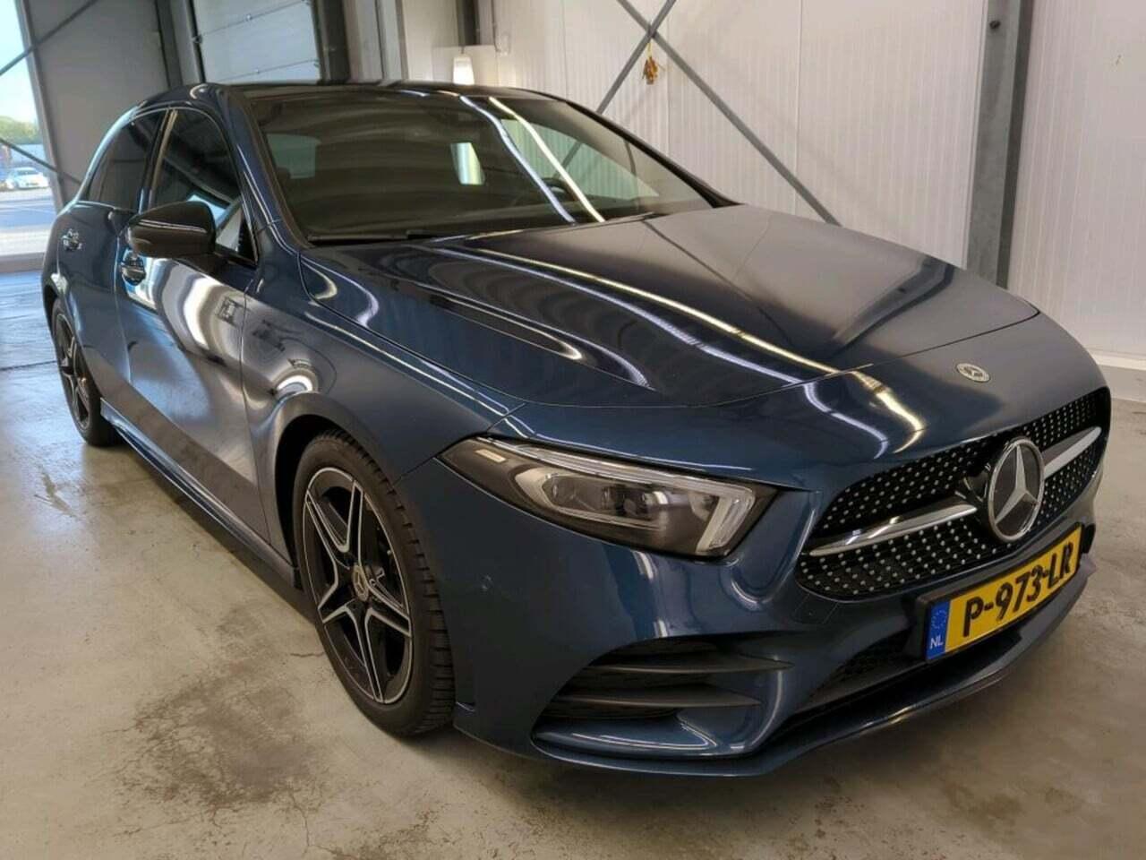 MERCEDES-BENZ A-klasse 180 Bns Solution AMG photo