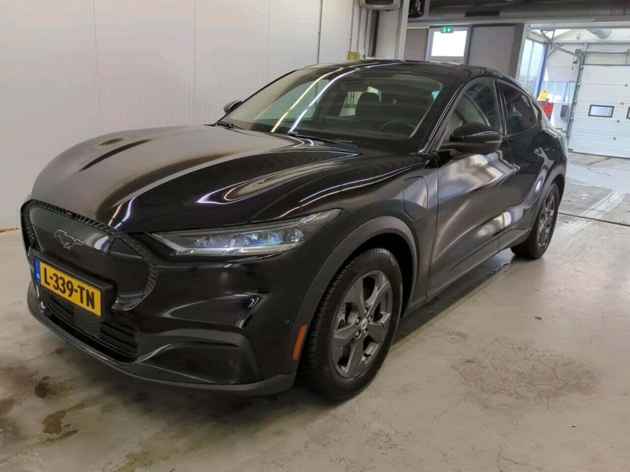 FORD Mustang Mach-E RWD 75 kWh