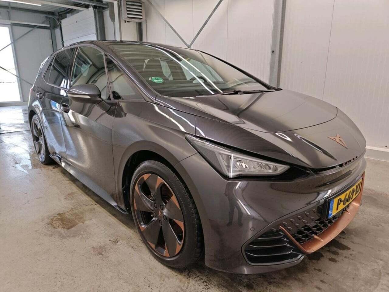 CUPRA Born Adr. One 62 kWh photo