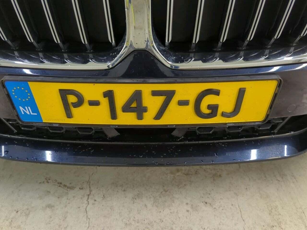 BMW 5-serie Touring 530e Bns Edit.+ photo