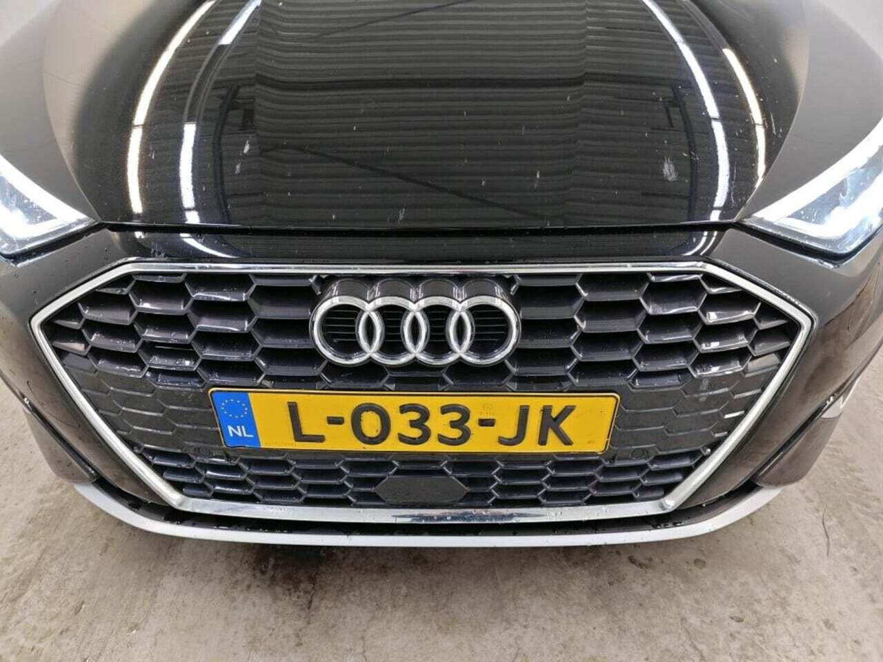 AUDI A3 Sportback 30 TDI Bns edition photo