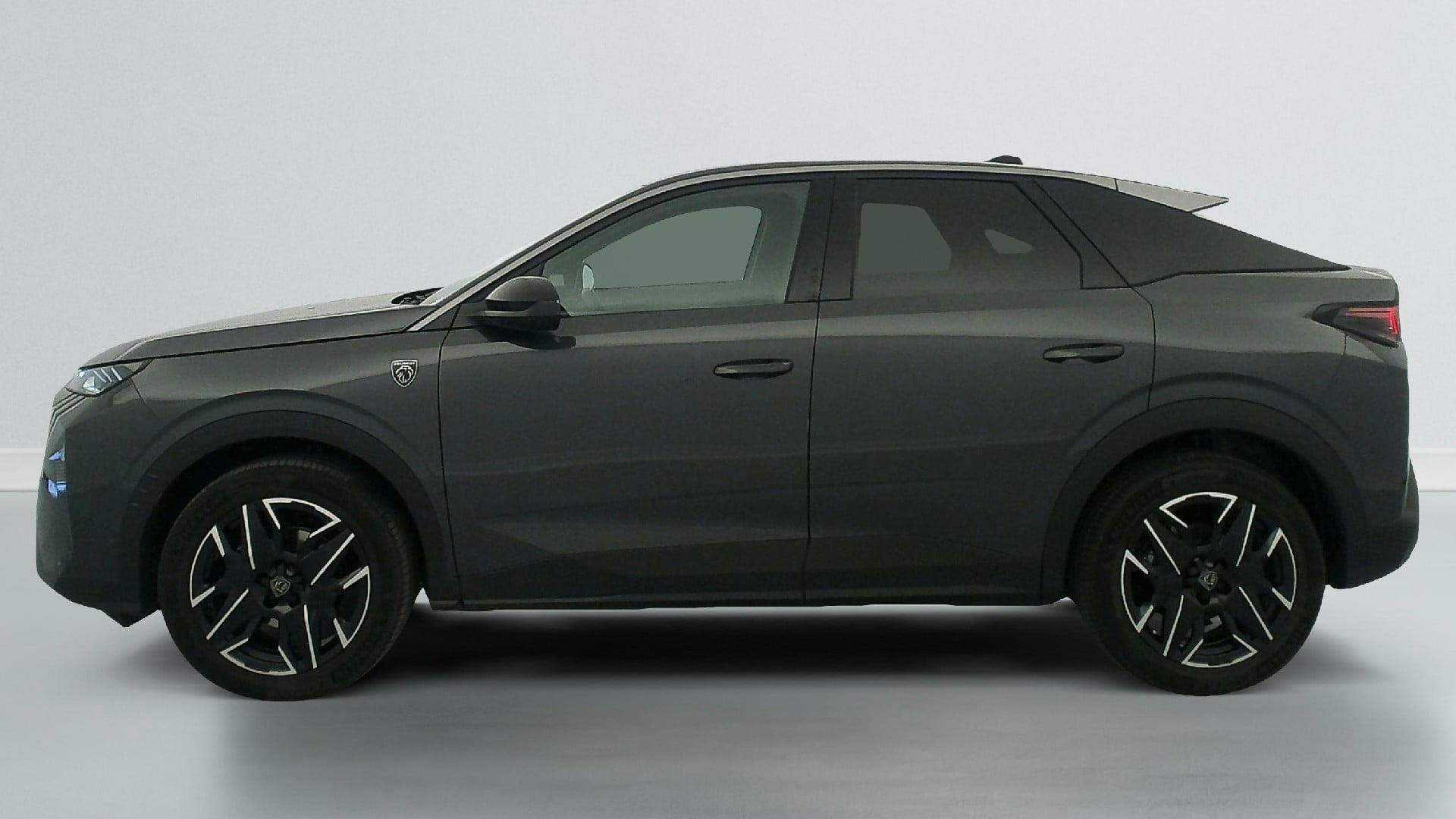 Peugeot 3008 Hybrid 145 e-DCS6 GT photo
