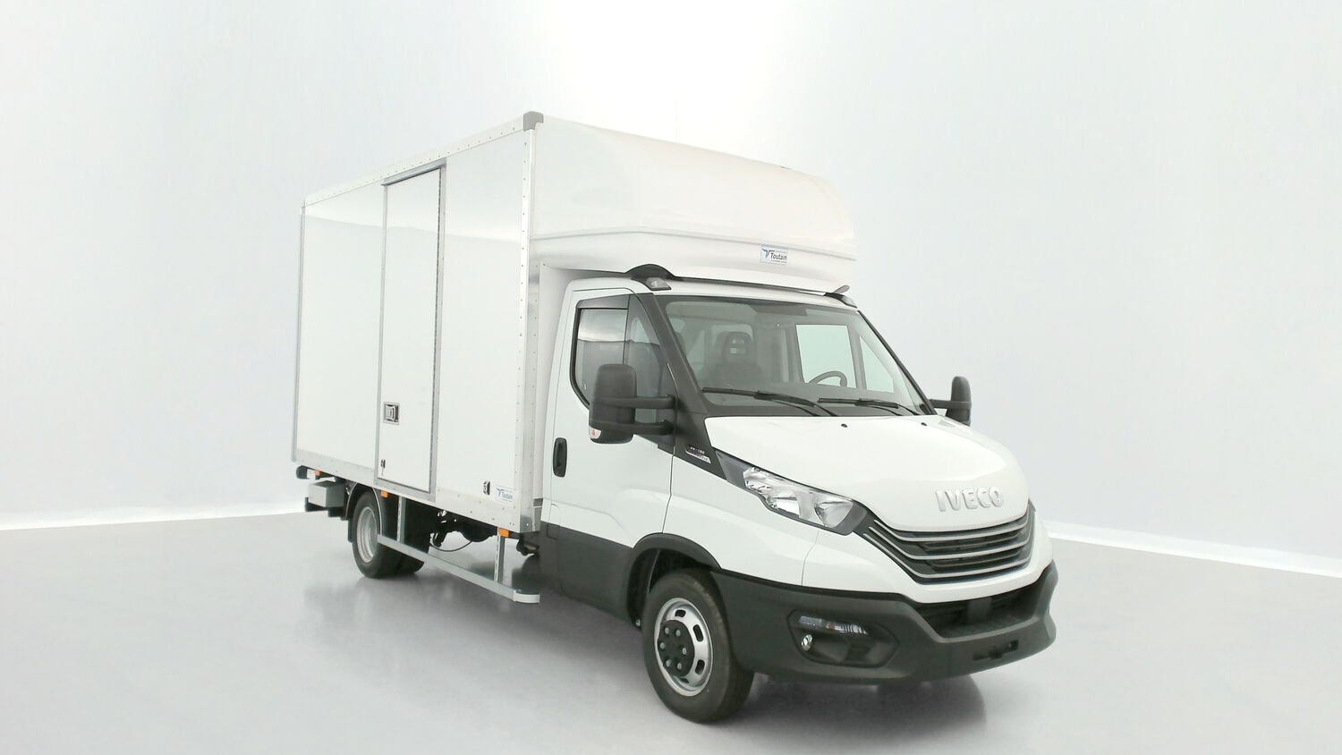 Iveco Daily Business (Pack Business) 3.0L Diesel 180 hp
