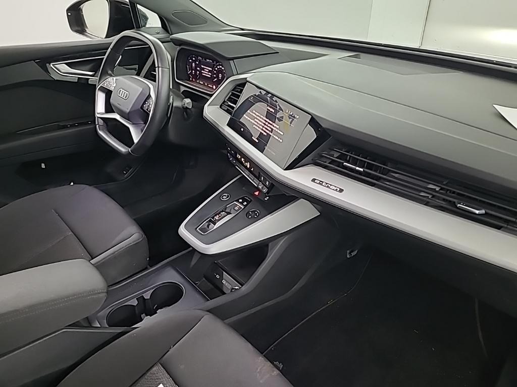 AUDI Q4 e-tron 45 e-tron quattro Edition 5D 195kW photo