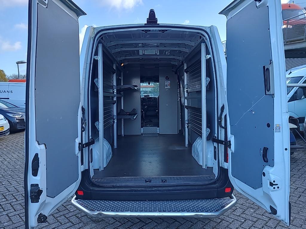 RENAULT Master GB Z.E. 33 kWh L3H2 T31 FWD 4D photo