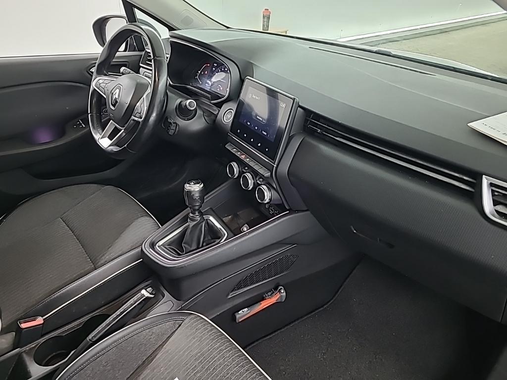 RENAULT CLIO 1.0 TCe 100 Intens 5D 74kW photo