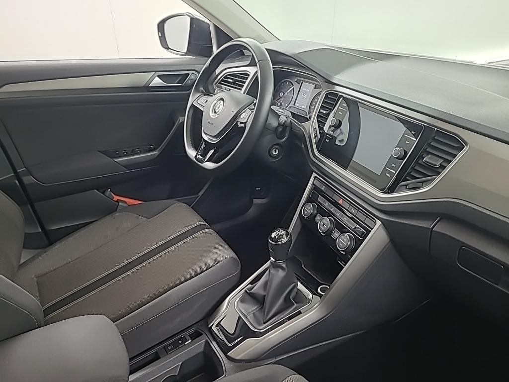 VOLKSWAGEN T-Roc 1.0 TSI 81kW Style Business 5D photo