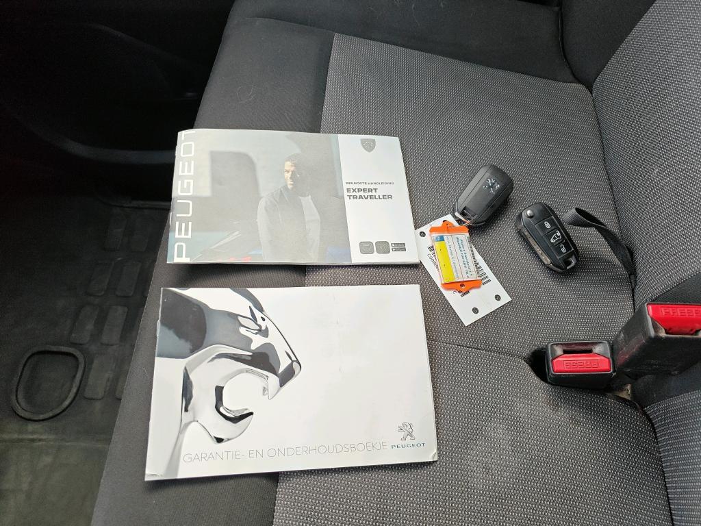 PEUGEOT Expert 75 kW photo