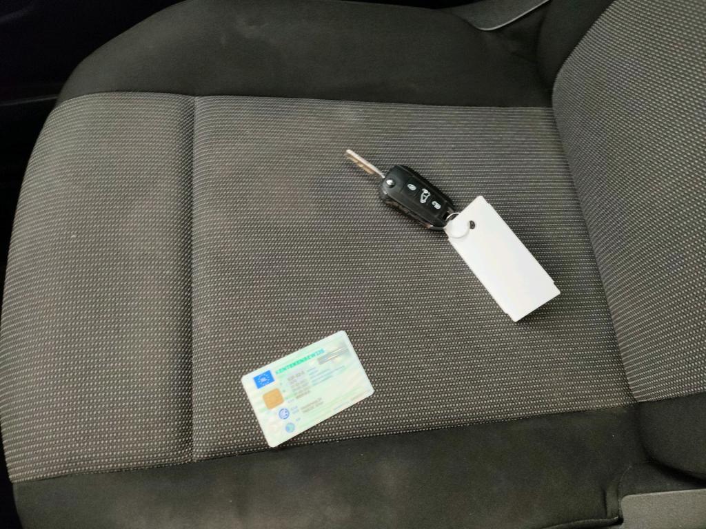 PEUGEOT Partner 75 kW photo