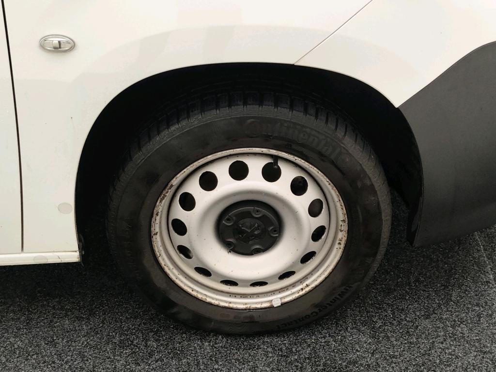 PEUGEOT Partner 75 kW photo