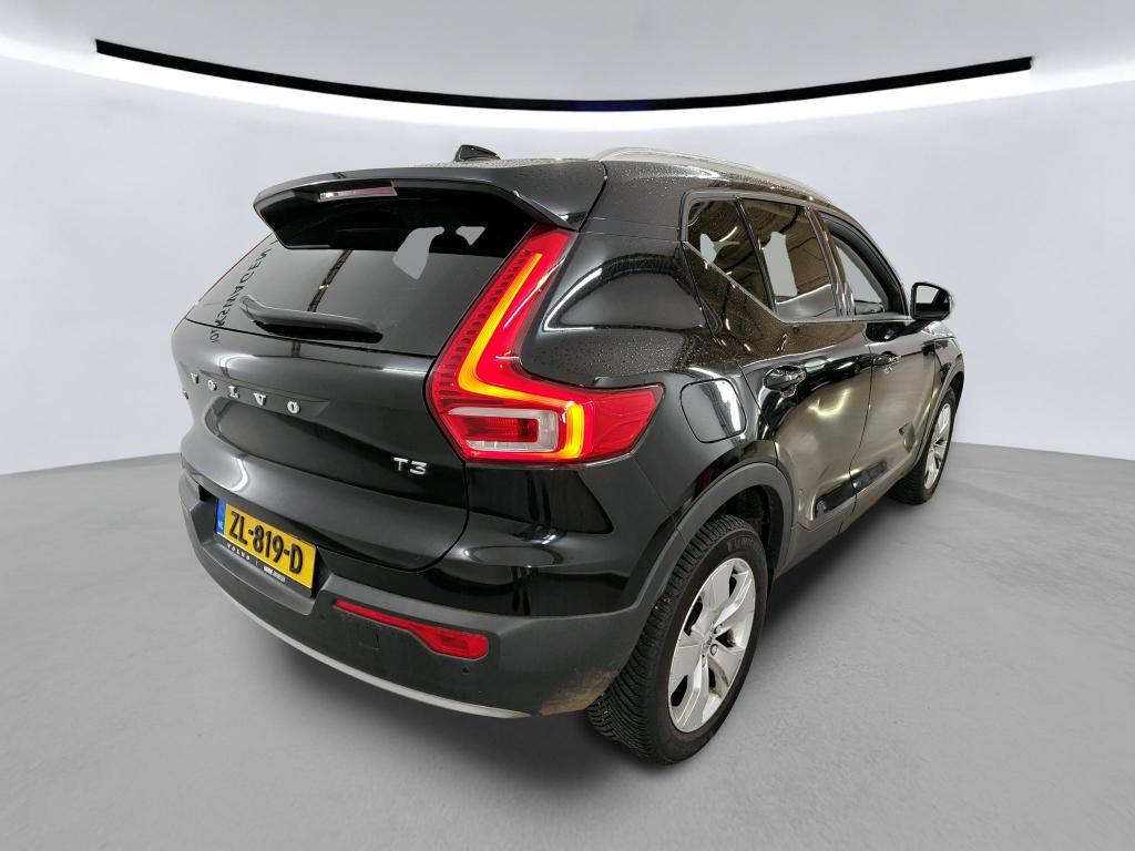 VOLVO XC40 120 kW photo
