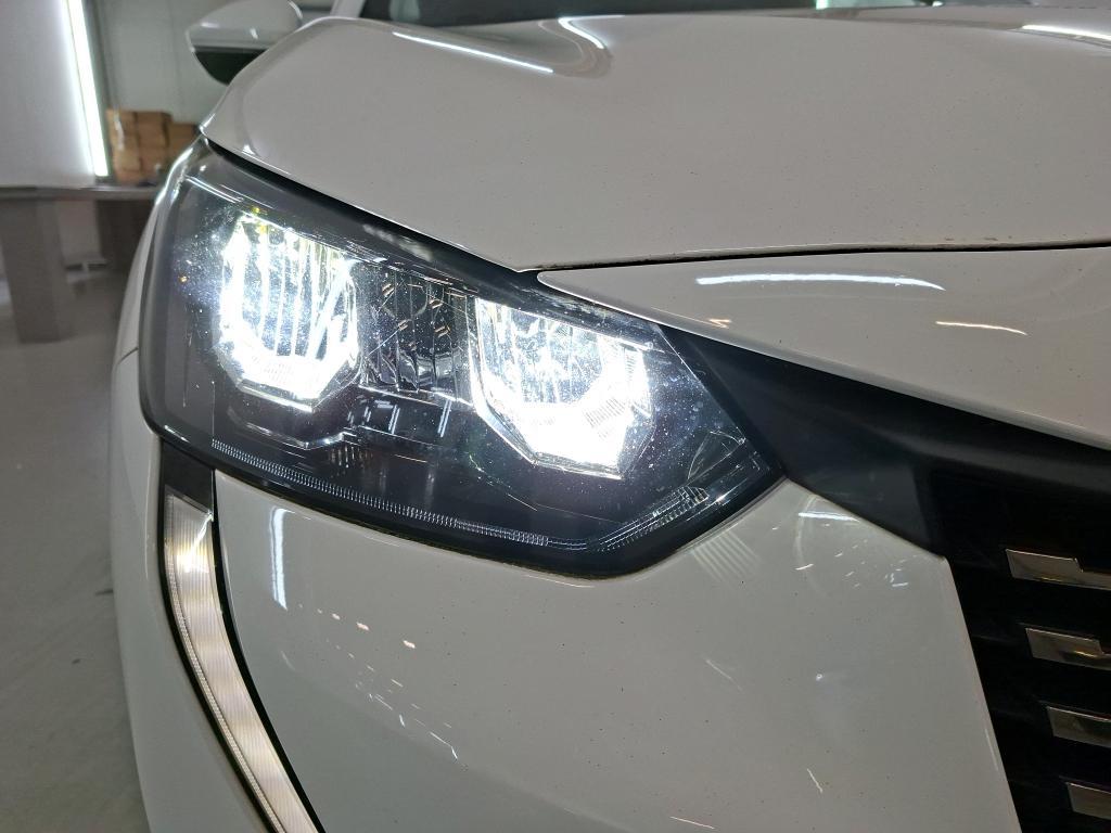 PEUGEOT 208 55 kW photo