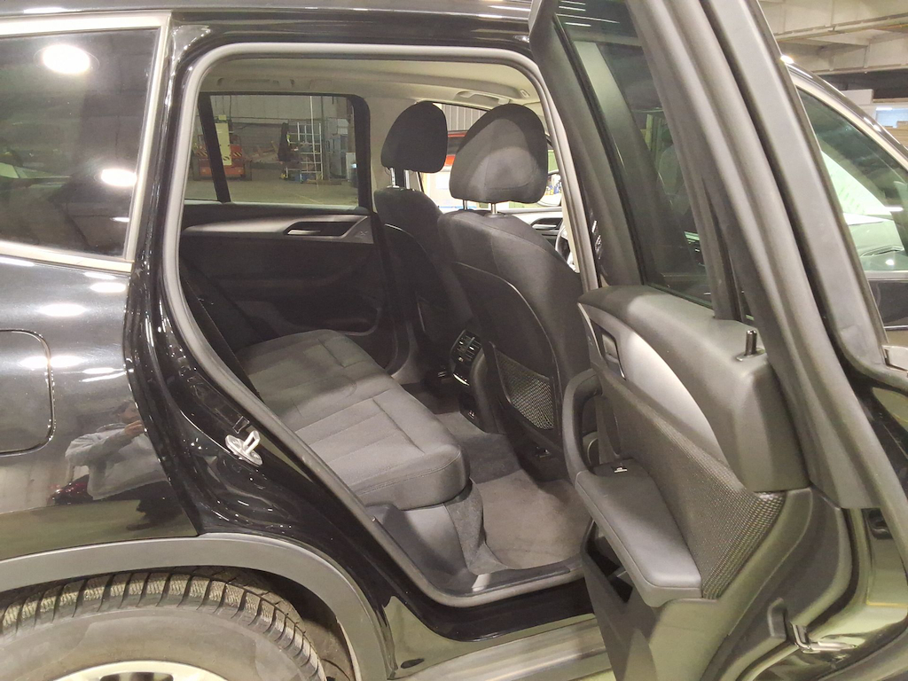 BMW X3 - 2018 2.0iA xDrive30e PHEV OPF photo