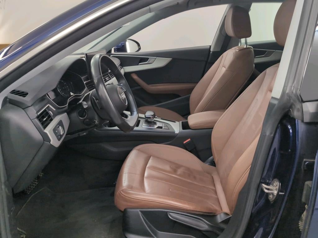 AUDI A5 SPORTBACK 2.0 30 TDI S TRONIC BUS. ED. photo