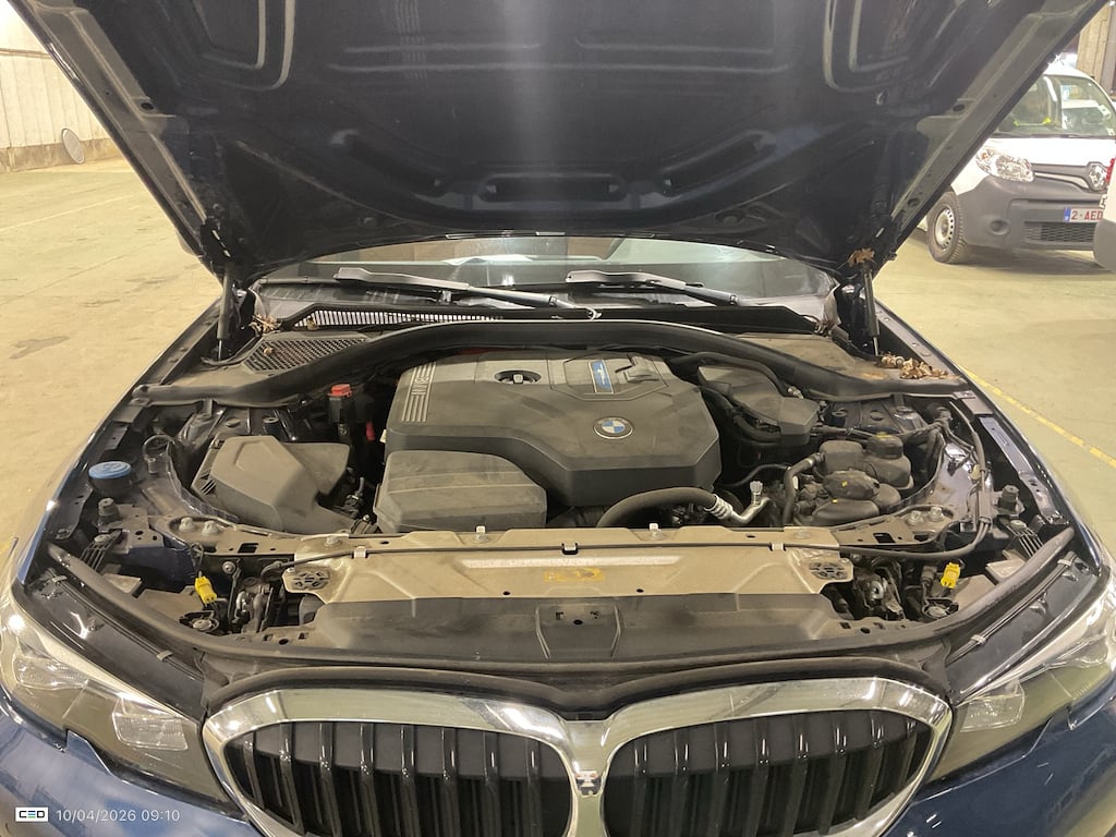 BMW 3 SERIES TOURING 2.0 320E TOURING photo