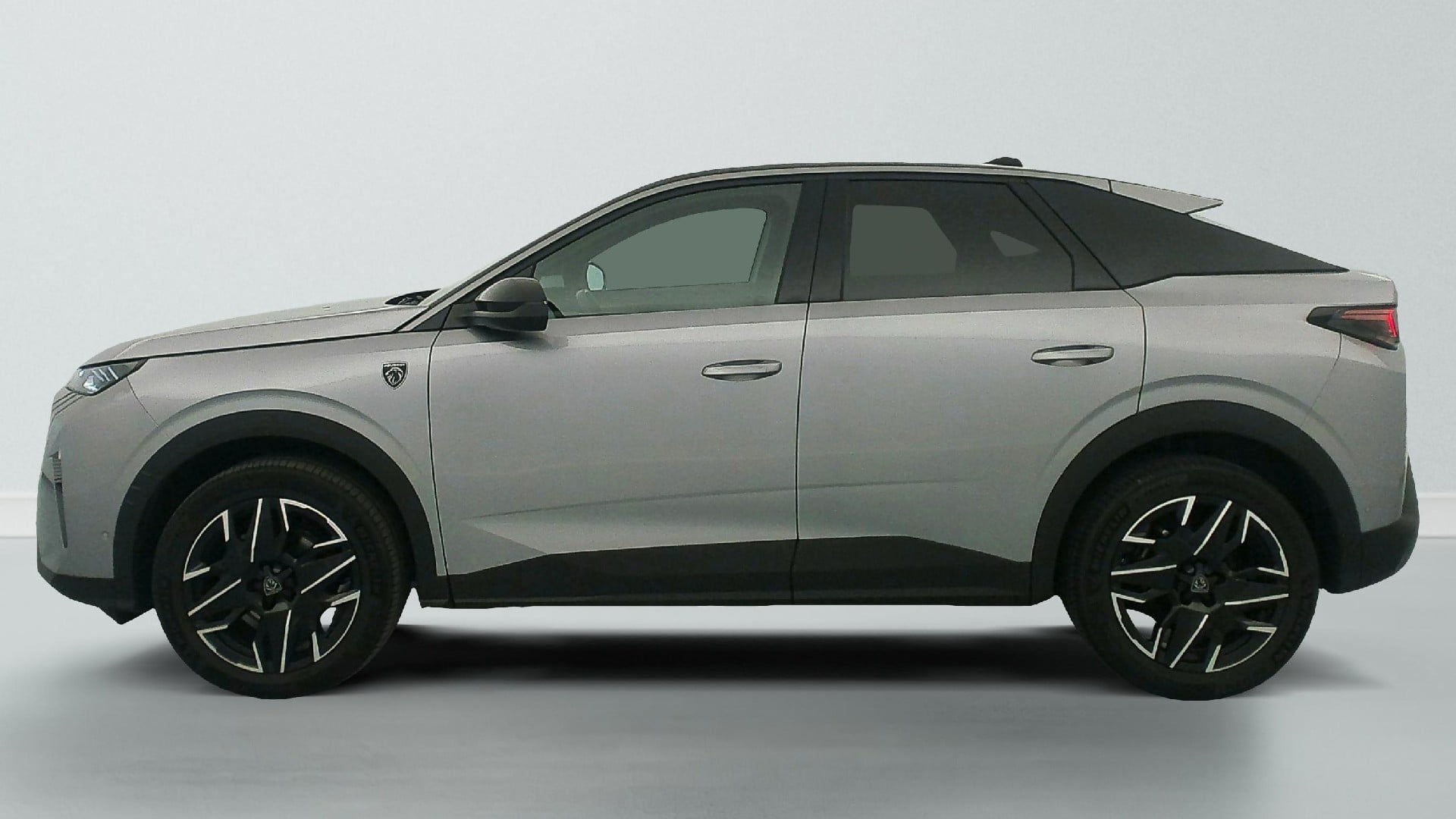 Peugeot 3008 Hybrid 145 e-DCS6 GT photo