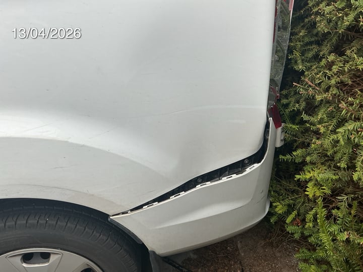 Ford Transit Transit Custom 300L 2.0TD/96Kw A6 FWD Trend 96kW/130pk  4D/P Auto-6 photo