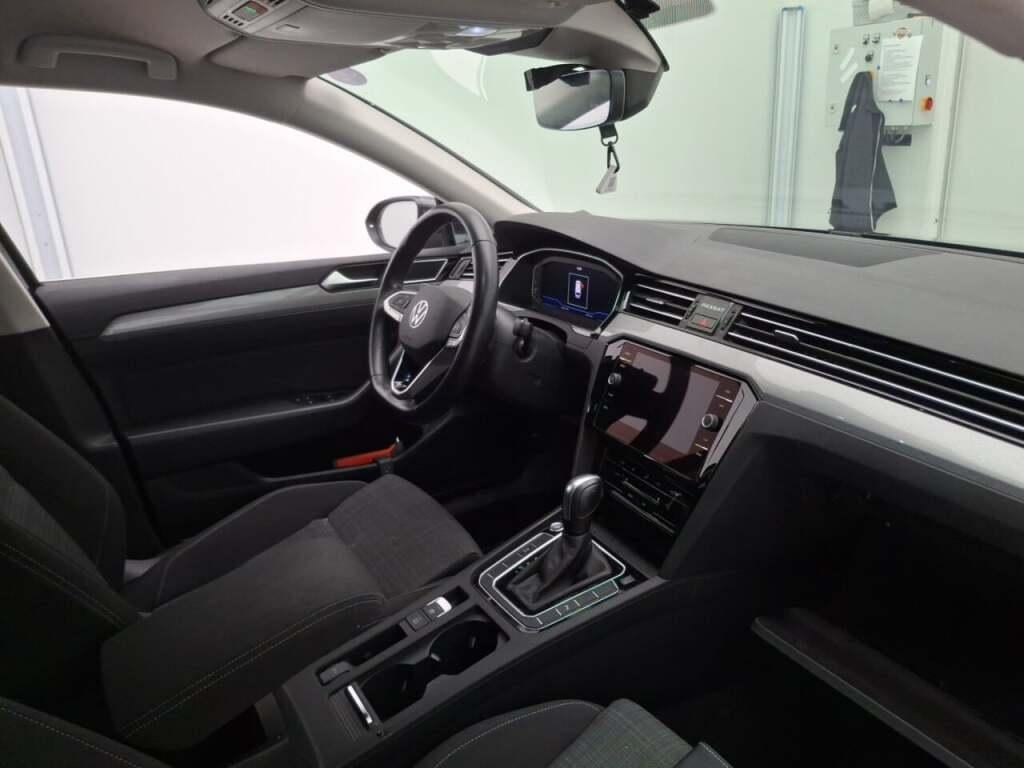 VOLKSWAGEN Passat Variant 1.5 TSI Business photo