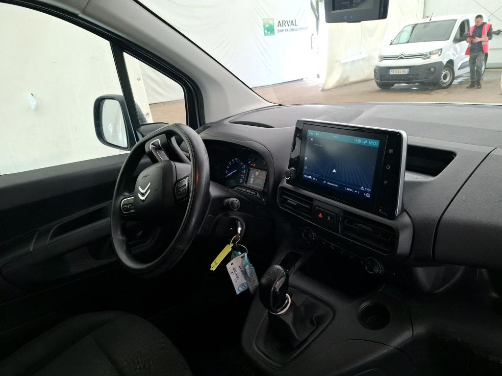 Berlingo Fourgon Driver M 1000 1.5 BlueHDi 100CV BVM5 E6dT photo