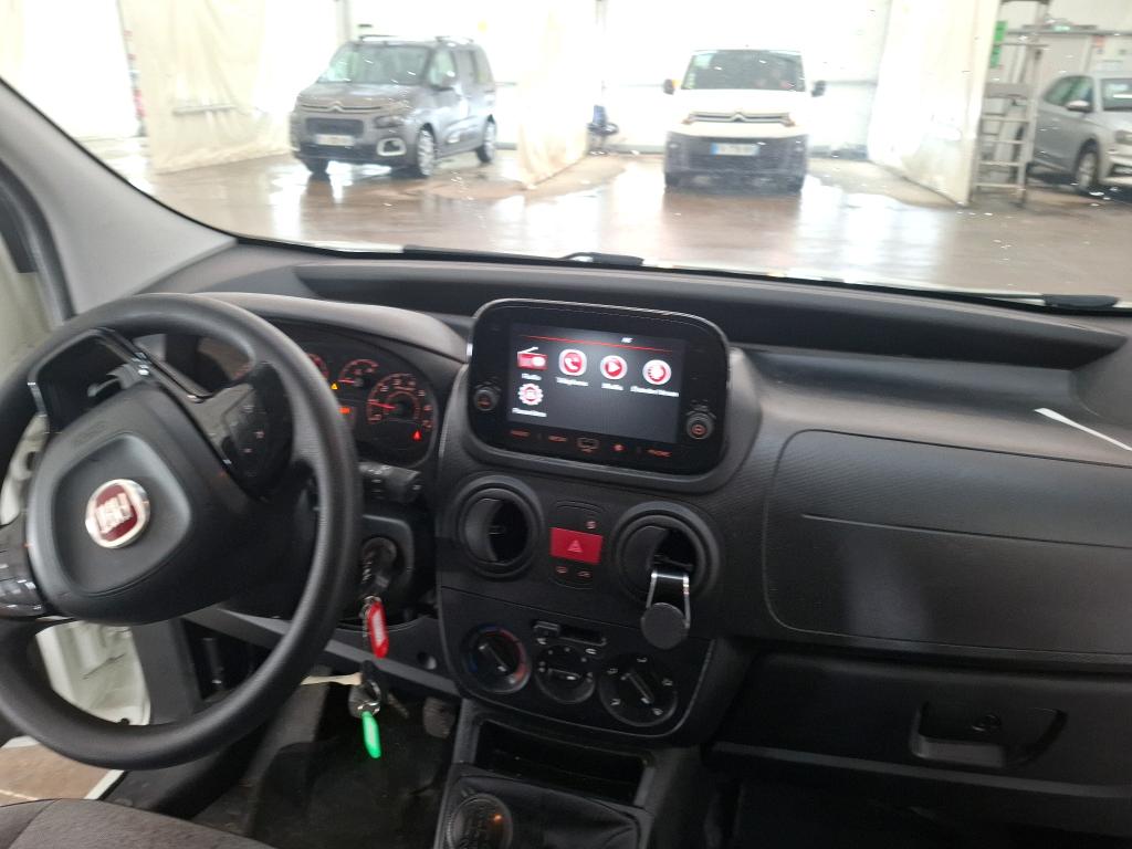 FIAT Fiorino / 2016 / 4P / Fourgonnette 1.3 Multijet 80 Pro Lounge photo