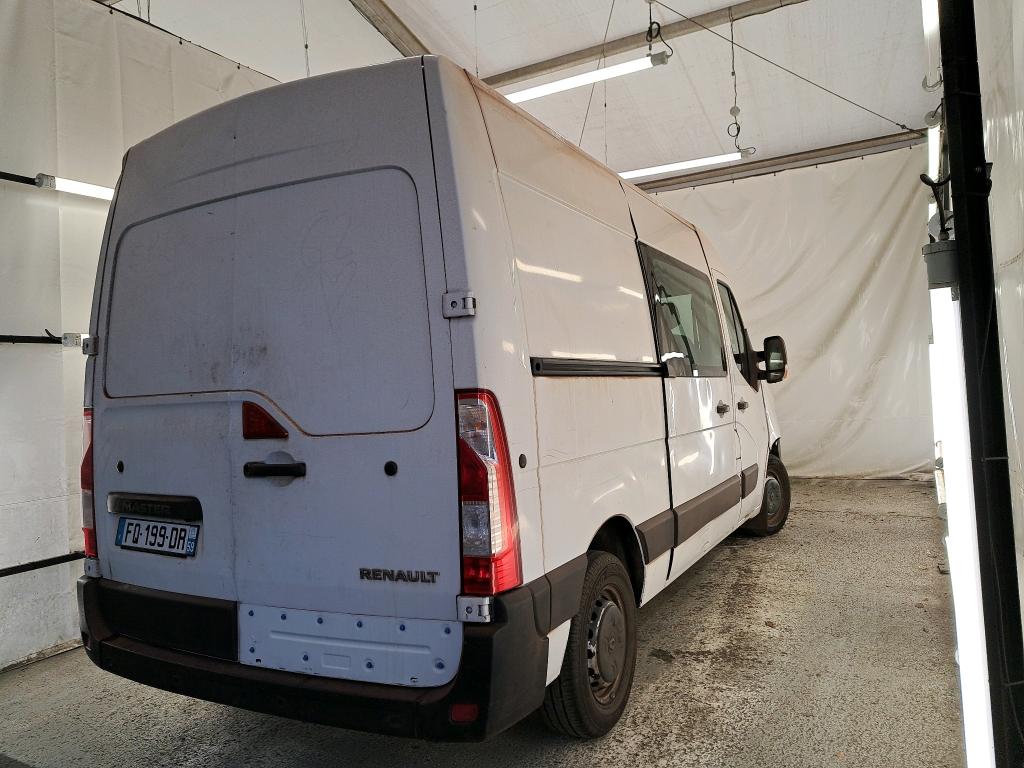 RENAULT Master / 2019 / 4P / Fourgon tôlé CA Tr GCF F3300 L2H2 dCi 135 photo