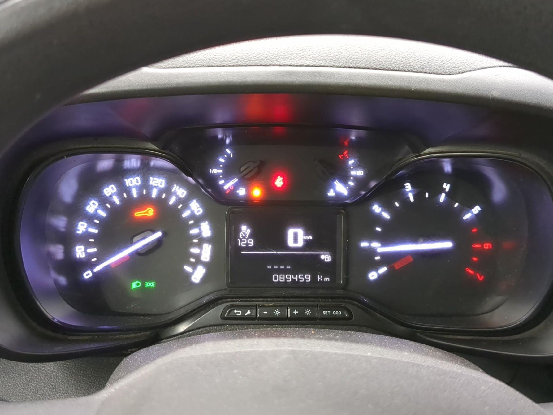 TOYOTA Proace City / 2019 / 4P / Fourgonnette 1.5 Medium 75 D-4D Business photo