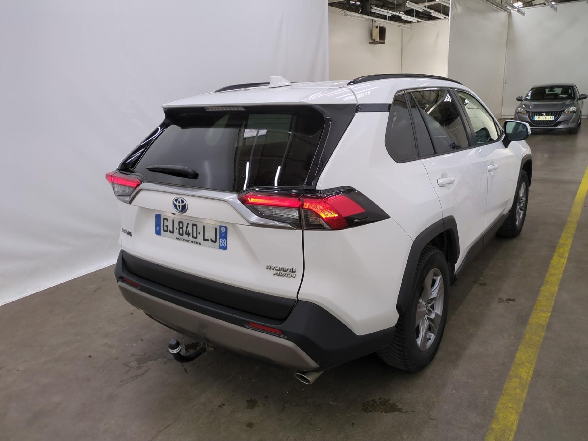 RAV4 Hybride / 2018 / 5P / SUV Hybride AWD Dynamic Business Beyond Zero / TRANSFO VP/VF photo