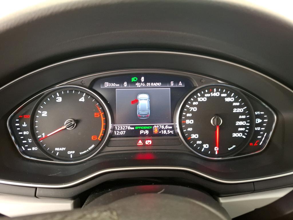 AUDI A4 Avant / 2019 / 5P / Break 35 TDI 163 S tronic Business line photo