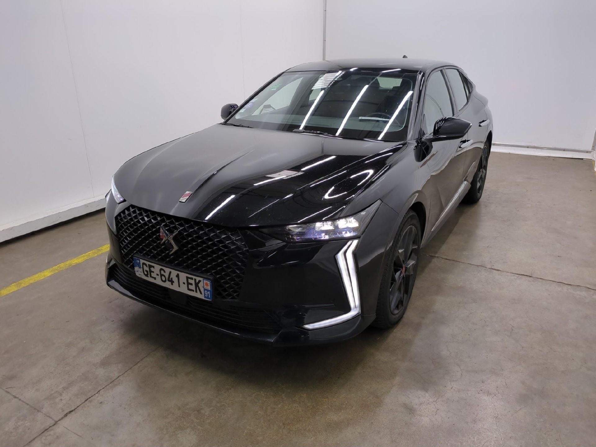 4 Performance Line 1.2 PureTech 130CV BVA8 E6d