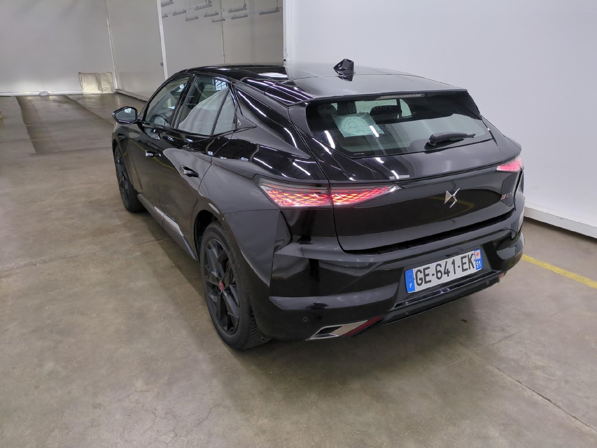 4 Performance Line 1.2 PureTech 130CV BVA8 E6d photo