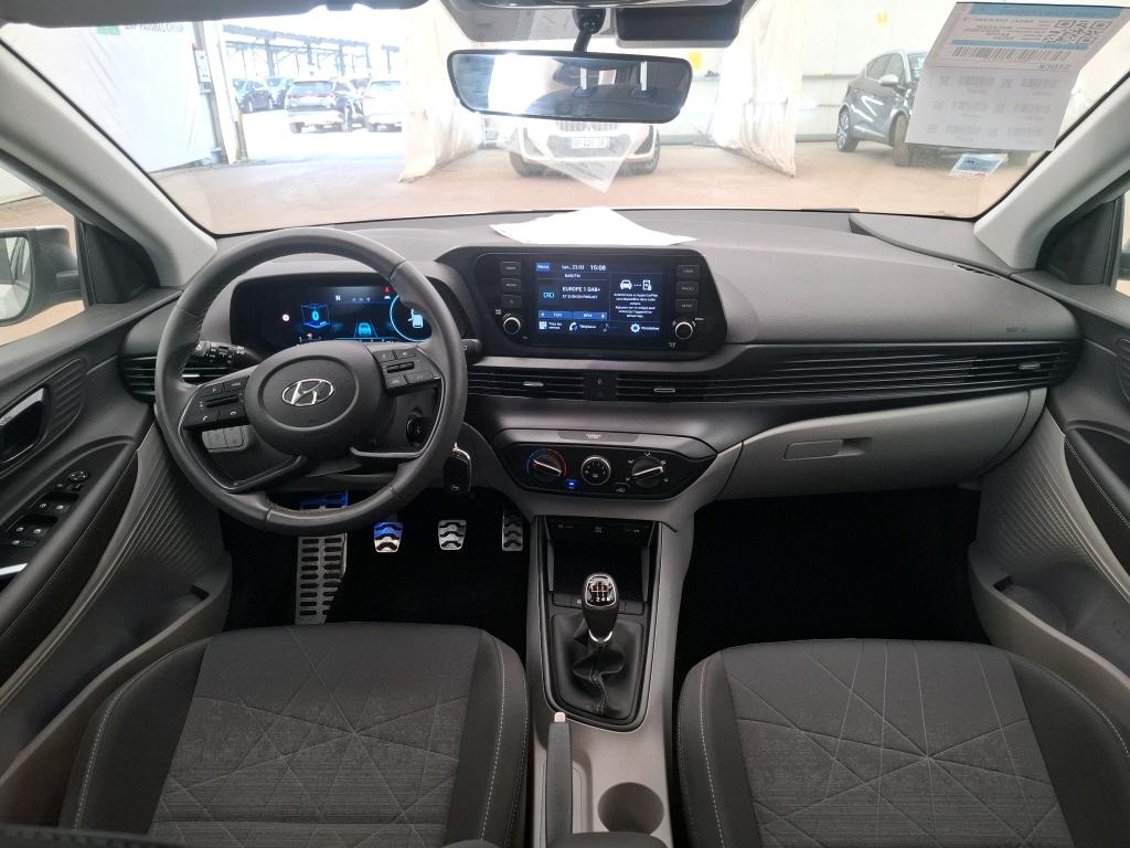 HYUNDAI BAYON / 2021 / 5P / SUV 1.0 T-GDI 100 HYBRID 48V INTUITIVE photo