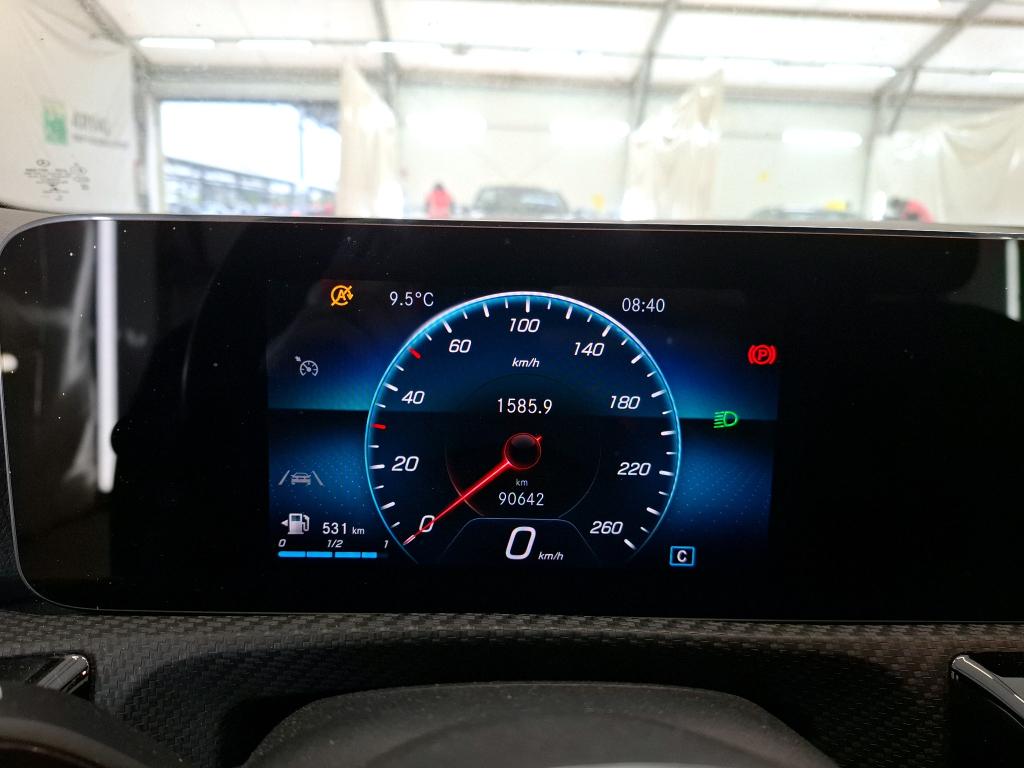 MERCEDES-BENZ Classe A Compact / 2018 / 5P / Berline A 180 Business Line photo