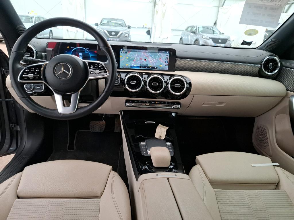 MERCEDES-BENZ CLA Coupe / 2019 / 4P / Coupé CLA 200 d Business Line BA8 photo