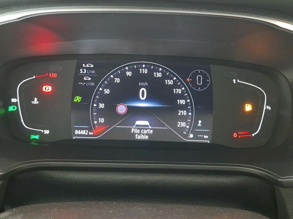 Megane IV Grandtour Business 1.5 dCi 115CV BVM6 E6d photo