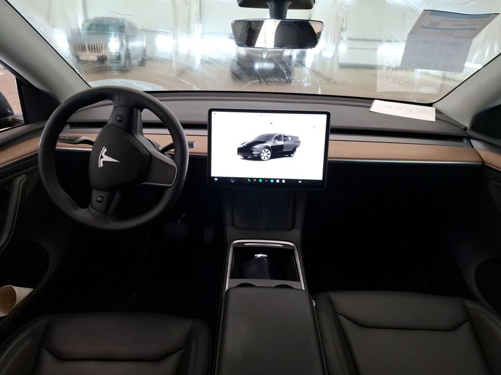TESLA Model Y / 2020 / 5P / SUV Grande Autonomie Dual-Motor AWD photo