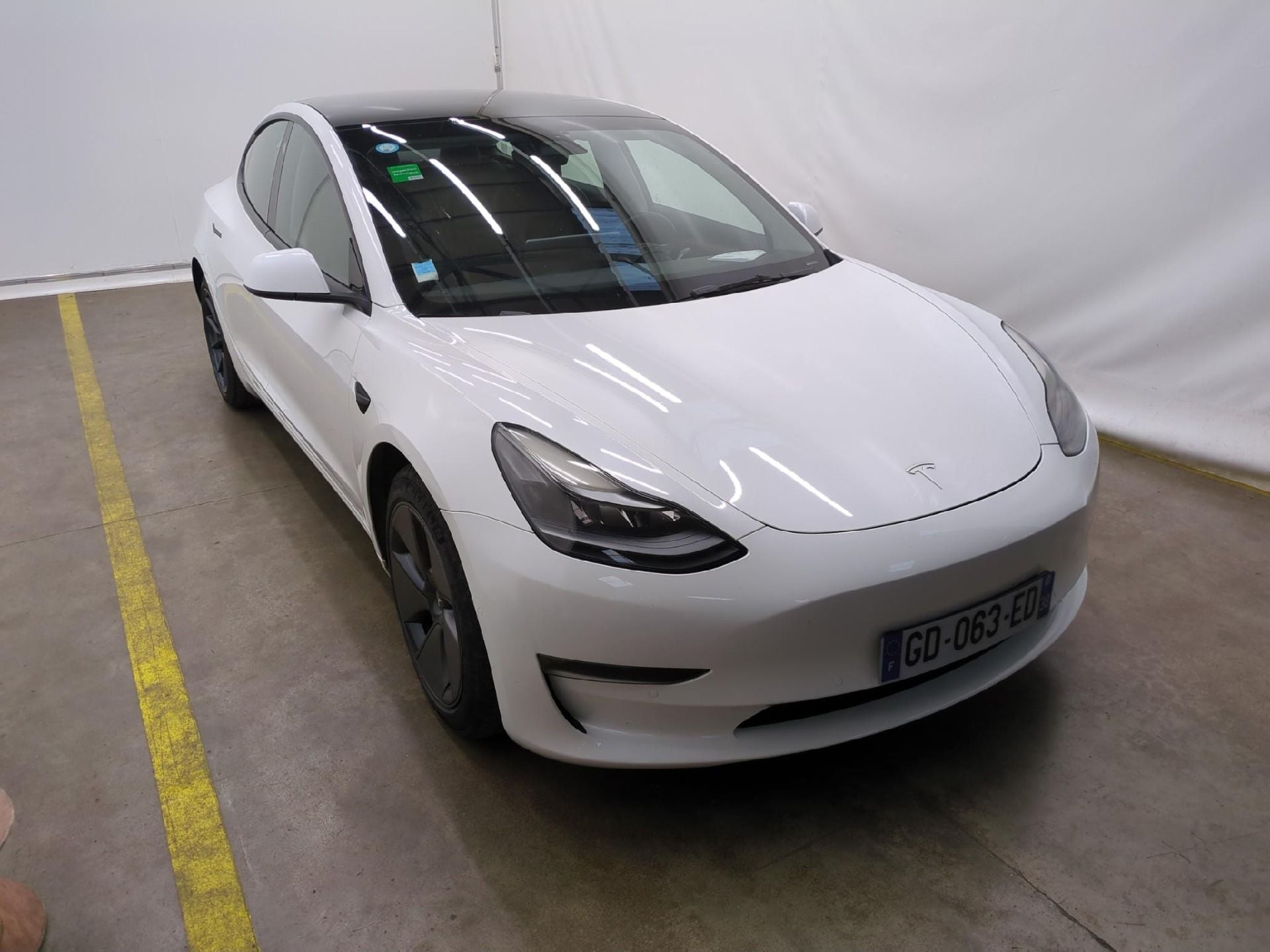 TESLA Model 3 / 2018 / 4P / Berline Grande Autonomie Dual Motor AWD photo
