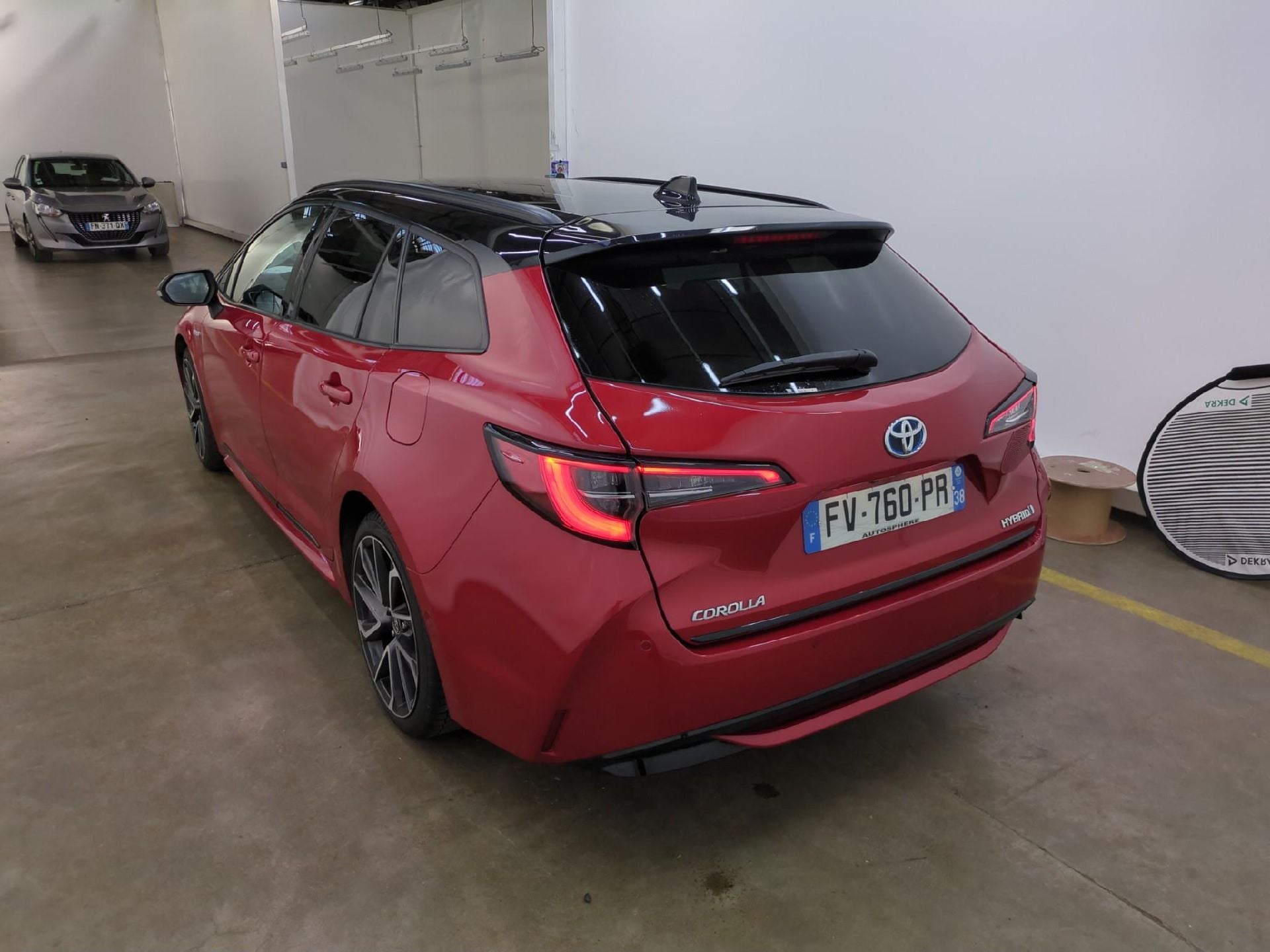 TOYOTA Corolla Touring Sports / 2018 / 5P / Break Hybride 184h Collection photo