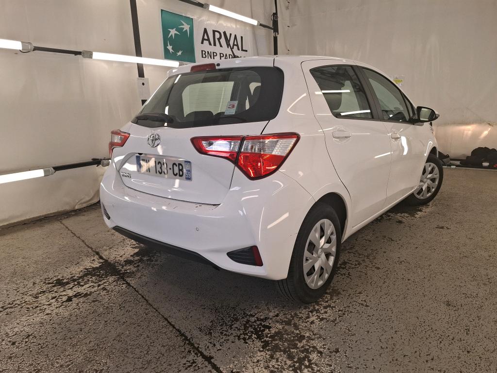 TOYOTA Yaris / 2017 / 5P / Berline 110 VVT-i France Business photo