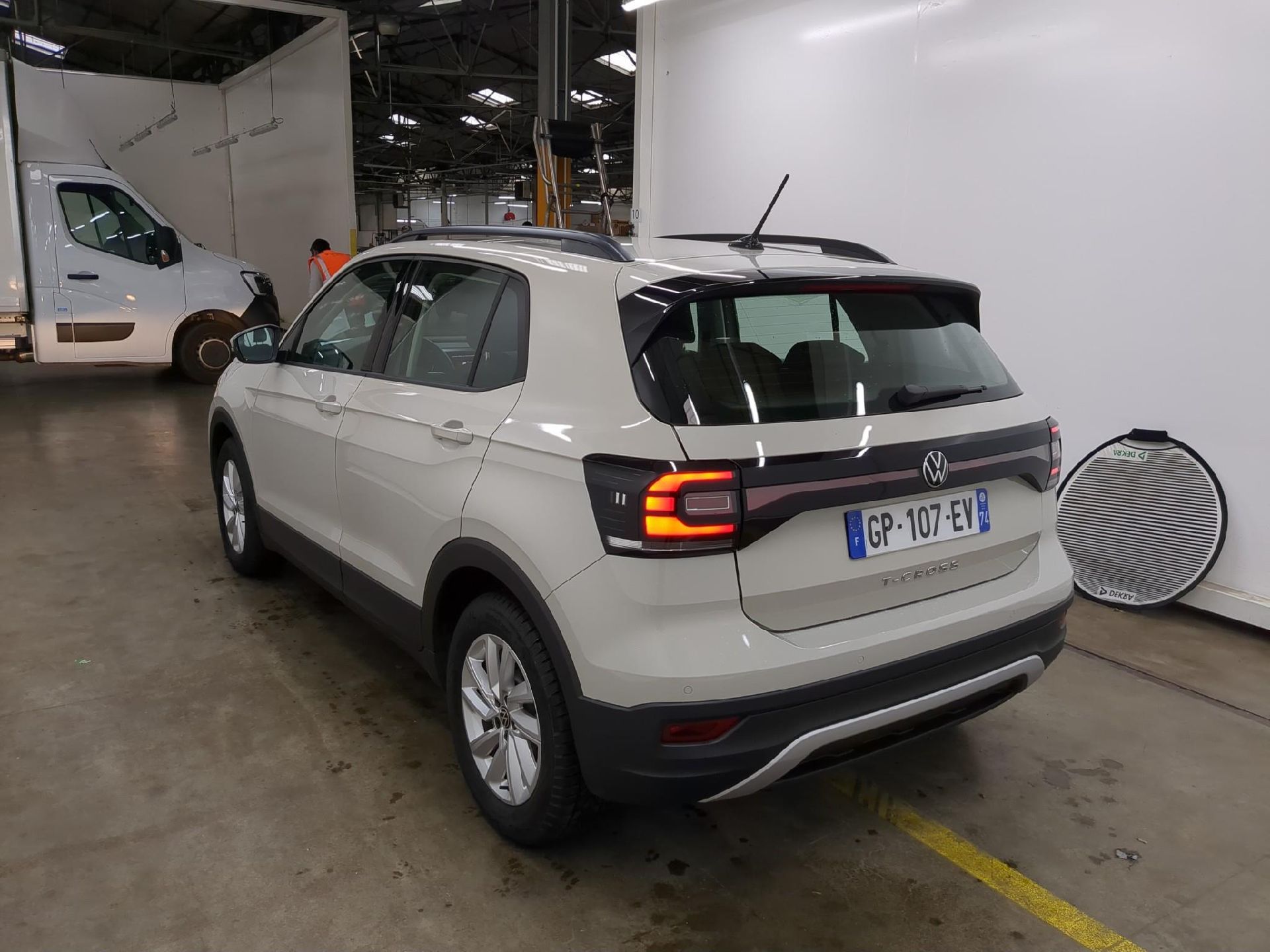 VOLKSWAGEN T-cross / 2018 / 5P / SUV 1.0 TSI 110ch Active(SP) photo